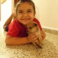 Paola de 3 años con su primer perrito martin chihuahua